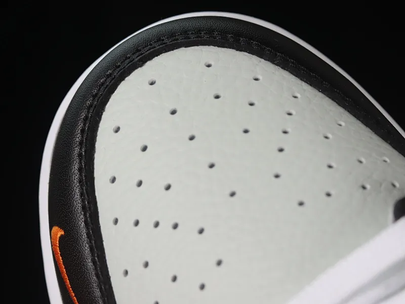 All categories Nk SB Dunk series Nk SB Dunk Low low-top sneakers Nk Dunk Low "Mini Orange Swoosh" SB low-top sports and leisure sneakers FN7808-001